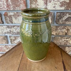 Artisan Pottery Vase Sage Green Signed Kotzbauer 2017 9 1/2” Tall Excellent!